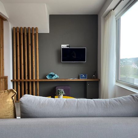 Sea View Luxury Apartments بلاكاس المظهر الخارجي الصورة