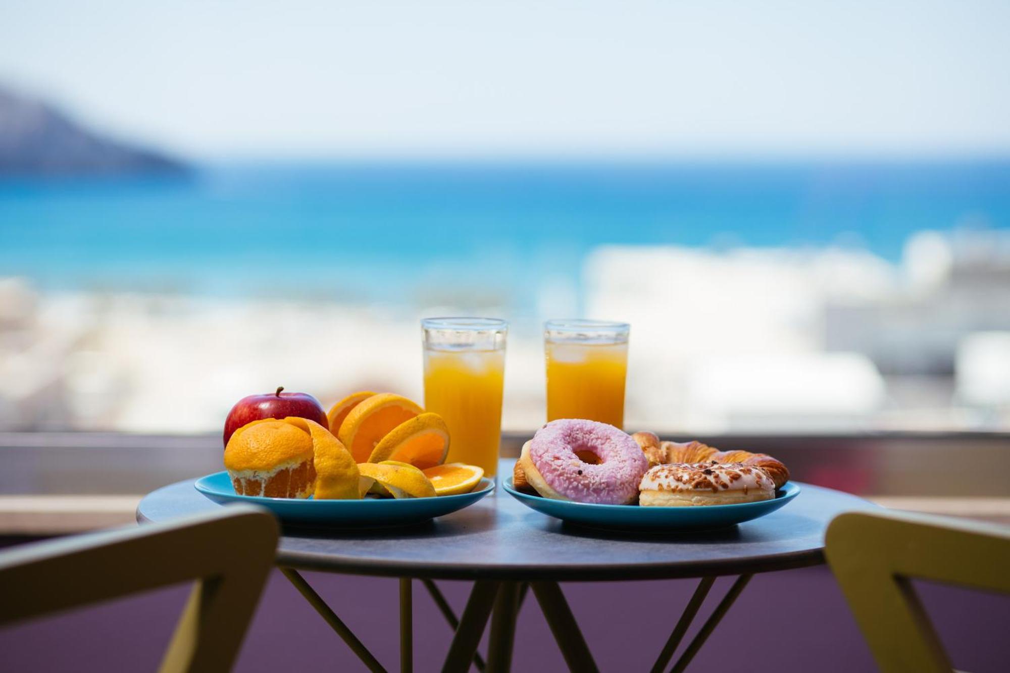 Sea View Luxury Apartments بلاكاس المظهر الخارجي الصورة